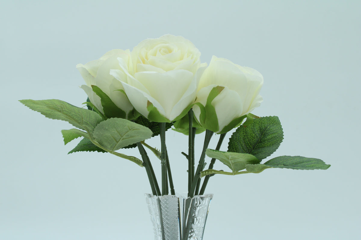 Tafel decoratie set rozen: glas, witte rozen & Delfts Blauw