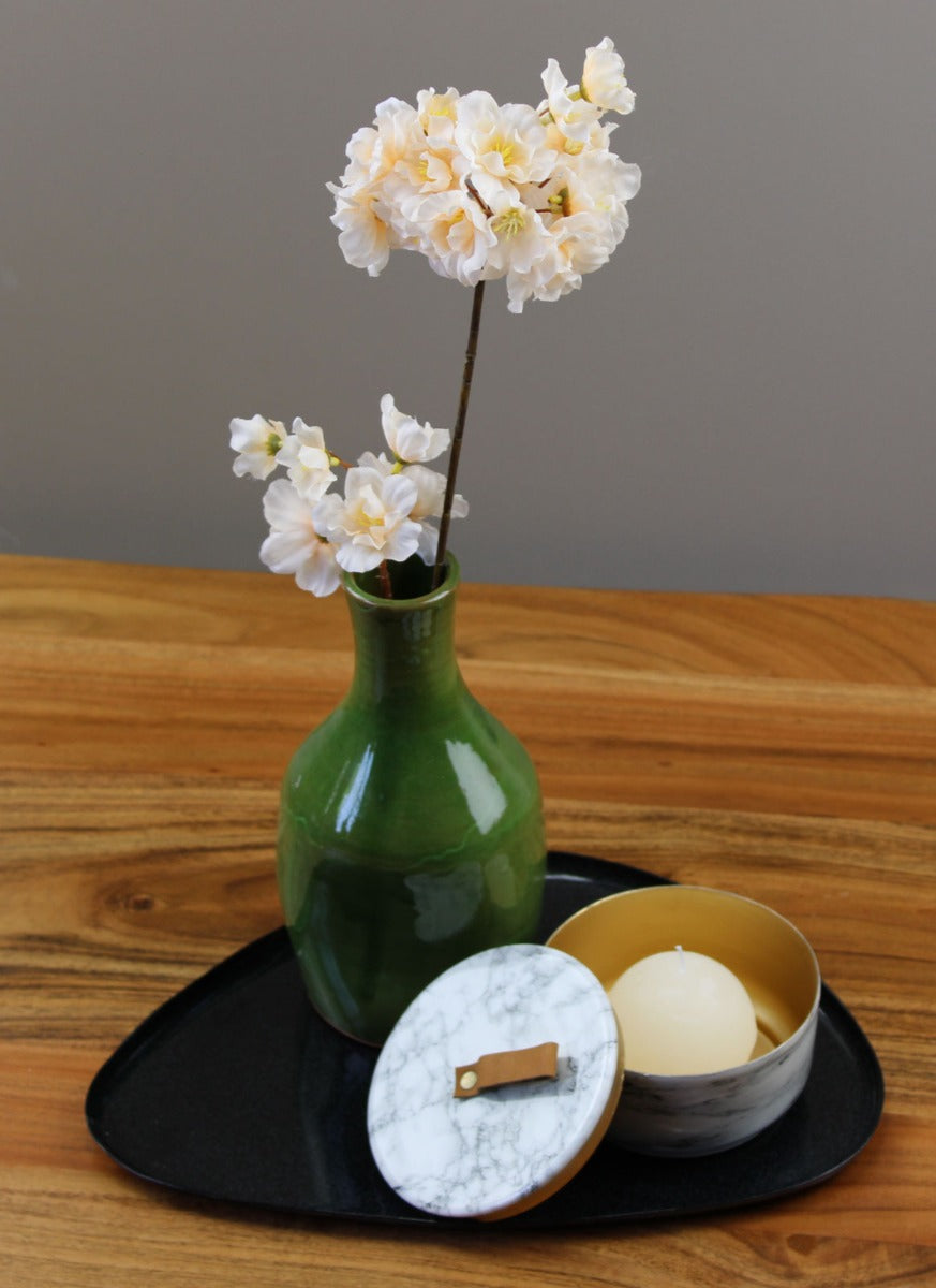 Tafel decoratie set Bloem: moderne, elegante set met bloesemtak