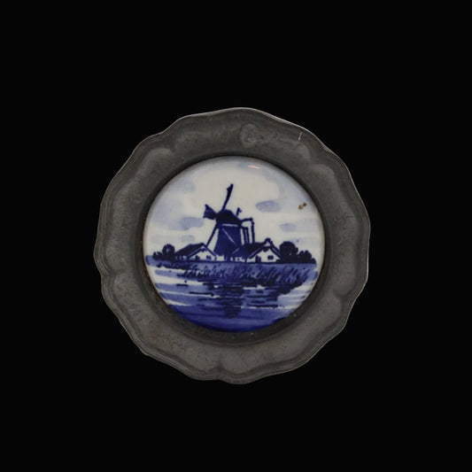 Vintage Delfts blauw mini-fotolijst met een tinnen rand