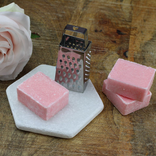 Rose: geurblokjes/ amberblokjes set met wit stenen schaaltje 10 cm