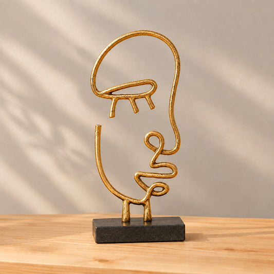Face: gezicht gouden lijn