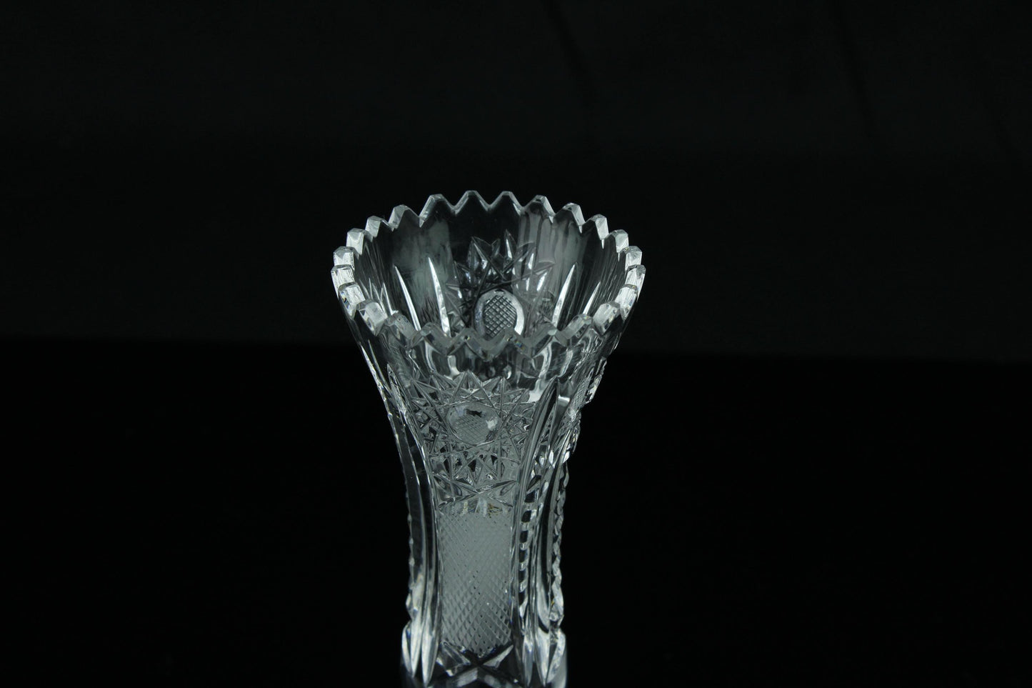 Vintage Duits bleikristal vaas 13 cm O.W. Fischbach handgeslepen kristallen vaas jaren 1960 - 1970