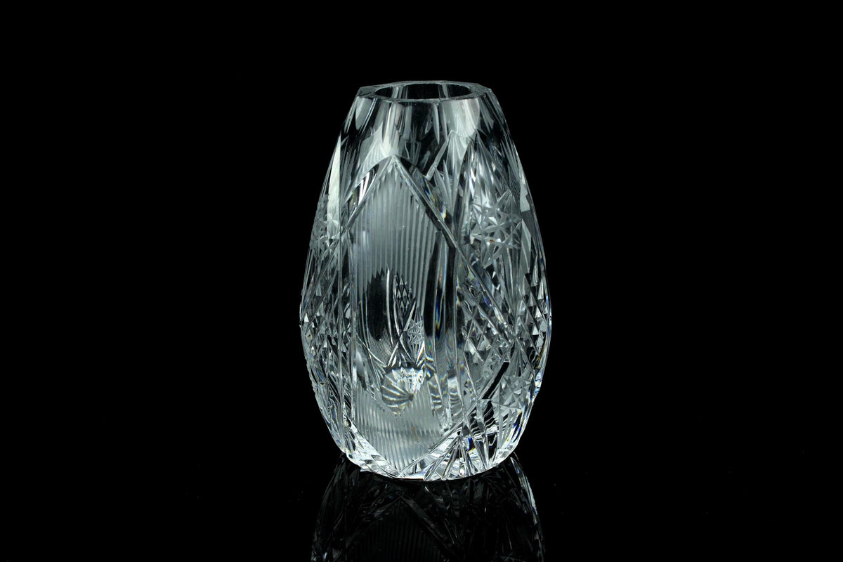 Vintage handgeschliffene böhmische Bleikristallvase mit Paneel- und Sternschliff 11,5 cm