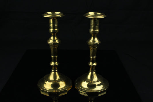 Antike Messing-Kerzenständer, 2er-Set, 21,5 cm, achteckiger Fuß, klassisch europäisch