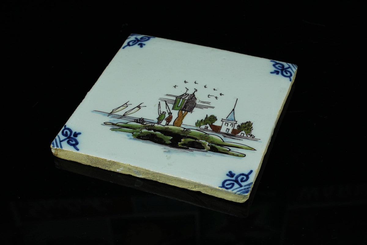 Vintage Handbeschilderde Hollandse tegel polychrome met Vissers 13 cm