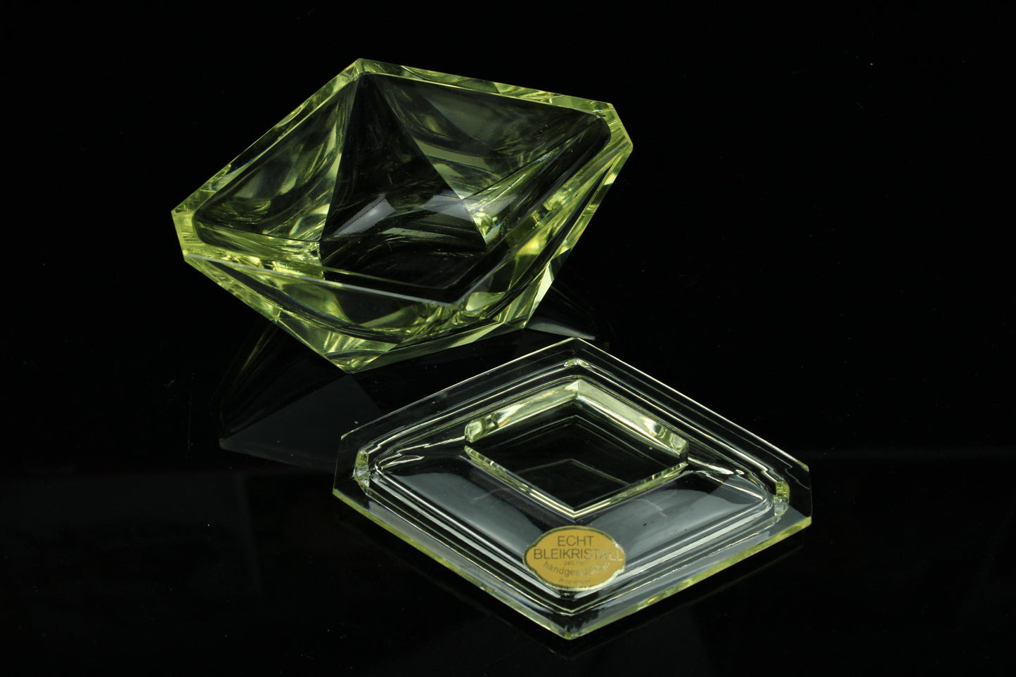 Vintage Bleikristall kristallen schaaltje met deksel Duits loodkristal handgeslepen glasdesign 12 cm