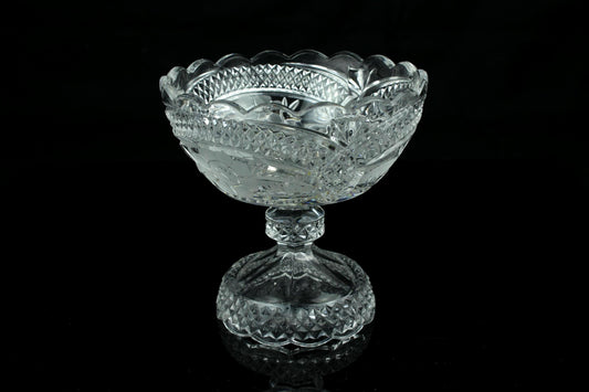 Vintage loodkristal coupe op voet geslepen bloemmotief 11,5 cm boheems kristal