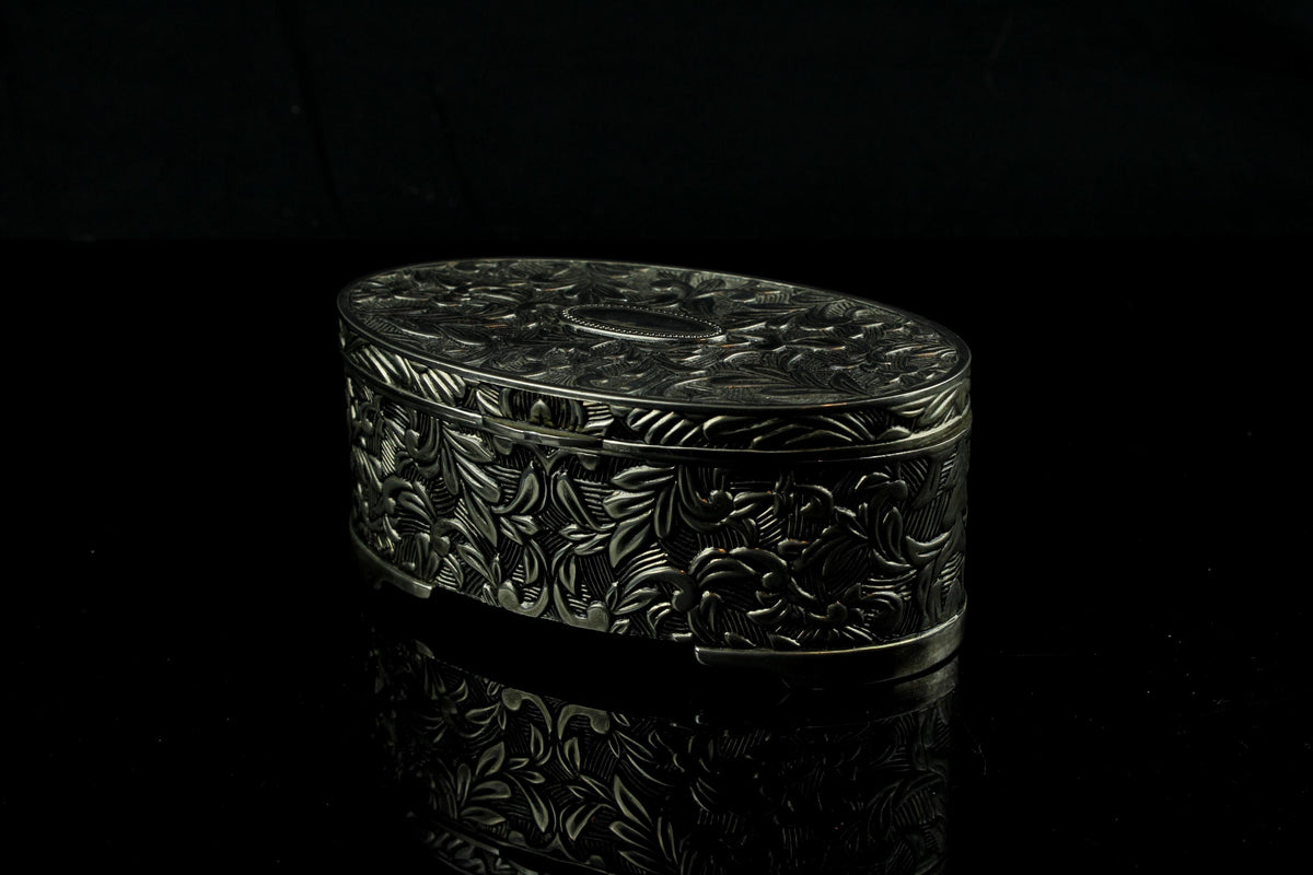 Antike versilberte ovale Schmuckschatulle (17 cm) | Viktorianisch / Jugendstil 1880 - 1920 | Vintage Schmuckkästchen