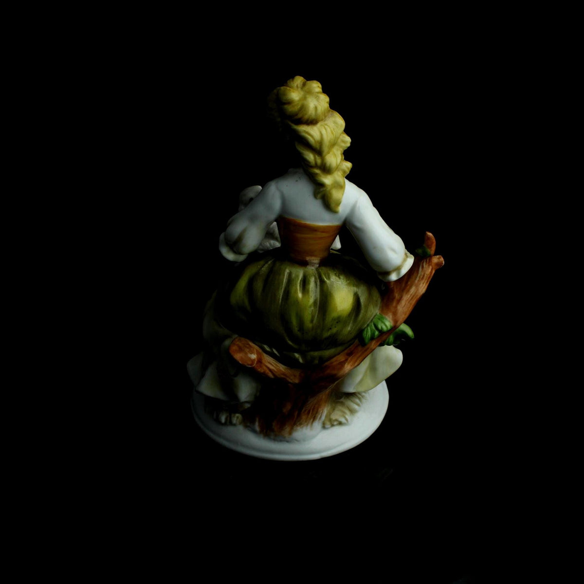 Vintage-Porzellanfigur Mädchen mit Lamm – Royal Crown Figur – 1960/1980