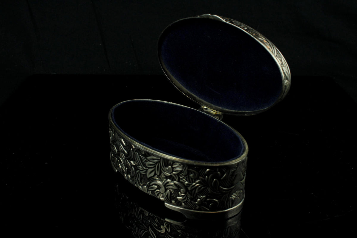 Antike versilberte ovale Schmuckschatulle (17 cm) | Viktorianisch / Jugendstil 1880 - 1920 | Vintage Schmuckkästchen