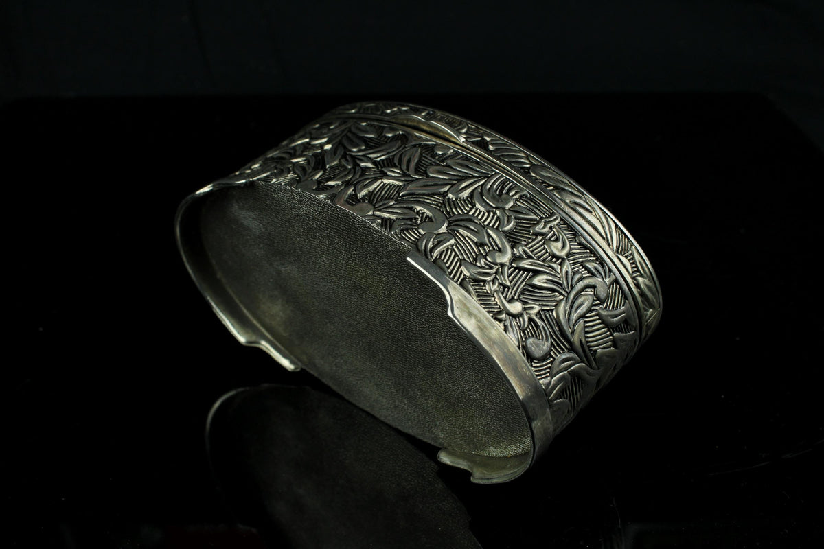 Antike versilberte ovale Schmuckschatulle (17 cm) | Viktorianisch / Jugendstil 1880 - 1920 | Vintage Schmuckkästchen