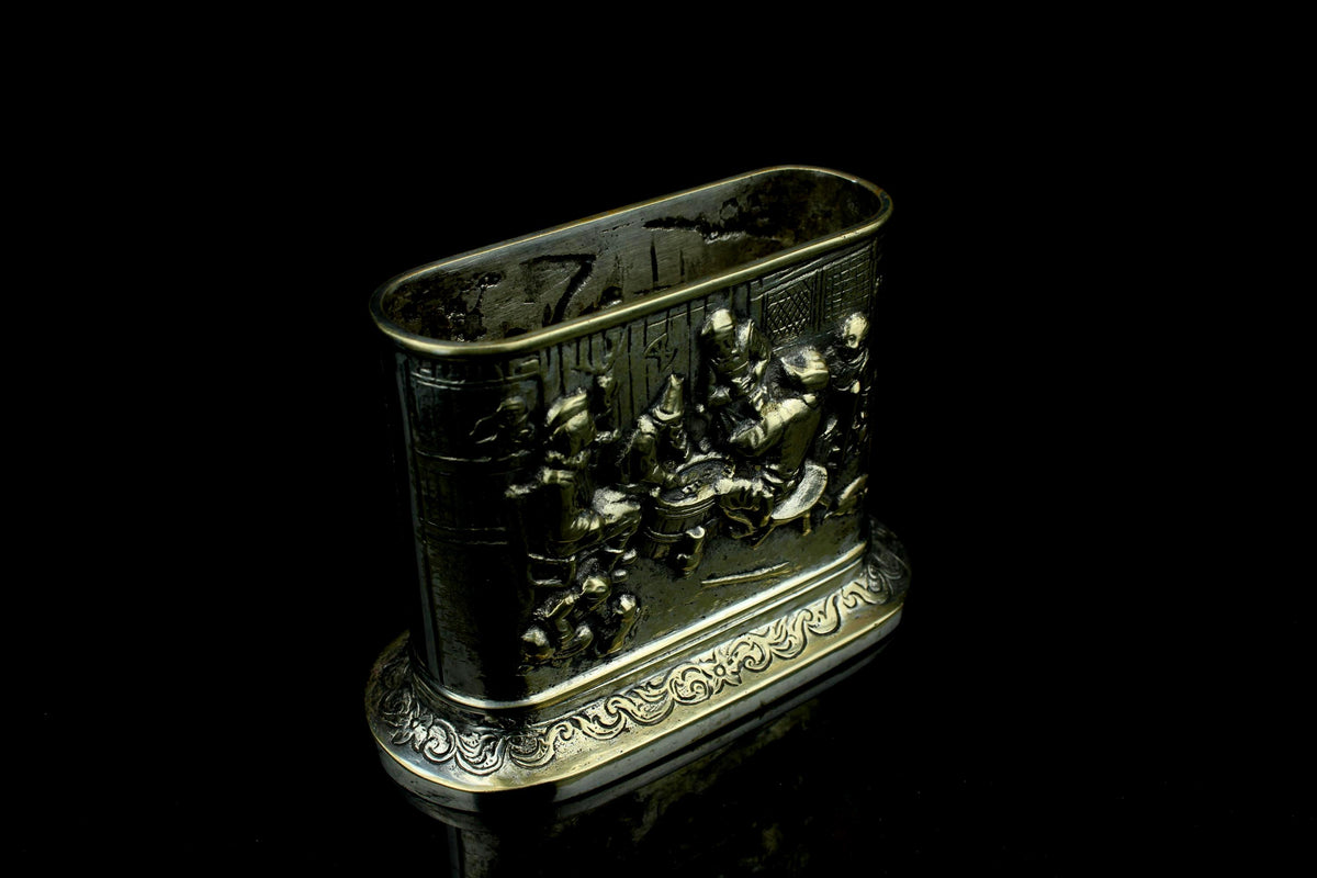 Antike versilberte Visitenkartenhalterung - Flämisch/Holländische Genreszene - Schreibtischzubehör - Viktorianisch - 1950/1970 - 9,5 cm