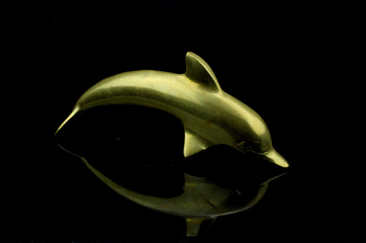 Vintage Messing Delfinfigur - Mid-Century Modern Deko - Retro Meerestier-Skulptur 16 cm