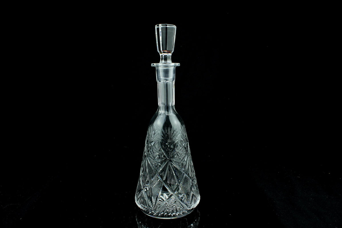 Vintage geslepen kristallen karaf met stop - diamant en sterpatroon - wijn / likeur karaf - 29 cm.