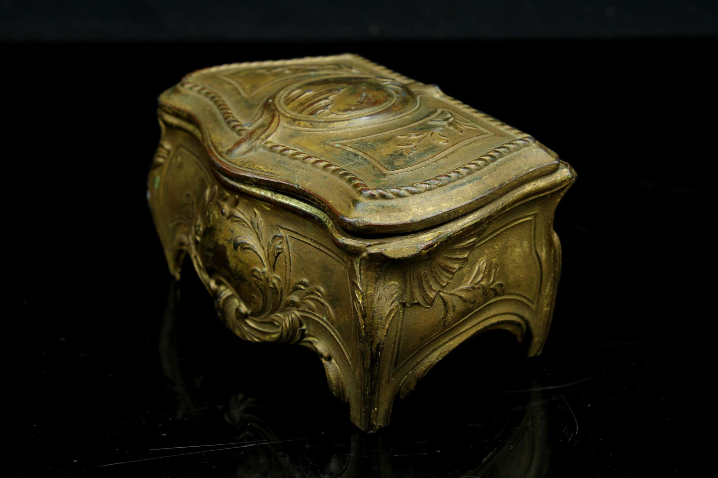 Antikes französisches vergoldetes Schmuckkästchen - Orfèvrerie Dilecta - Fabrication Française - Rokoko-Revival-Stil - 11 cm.