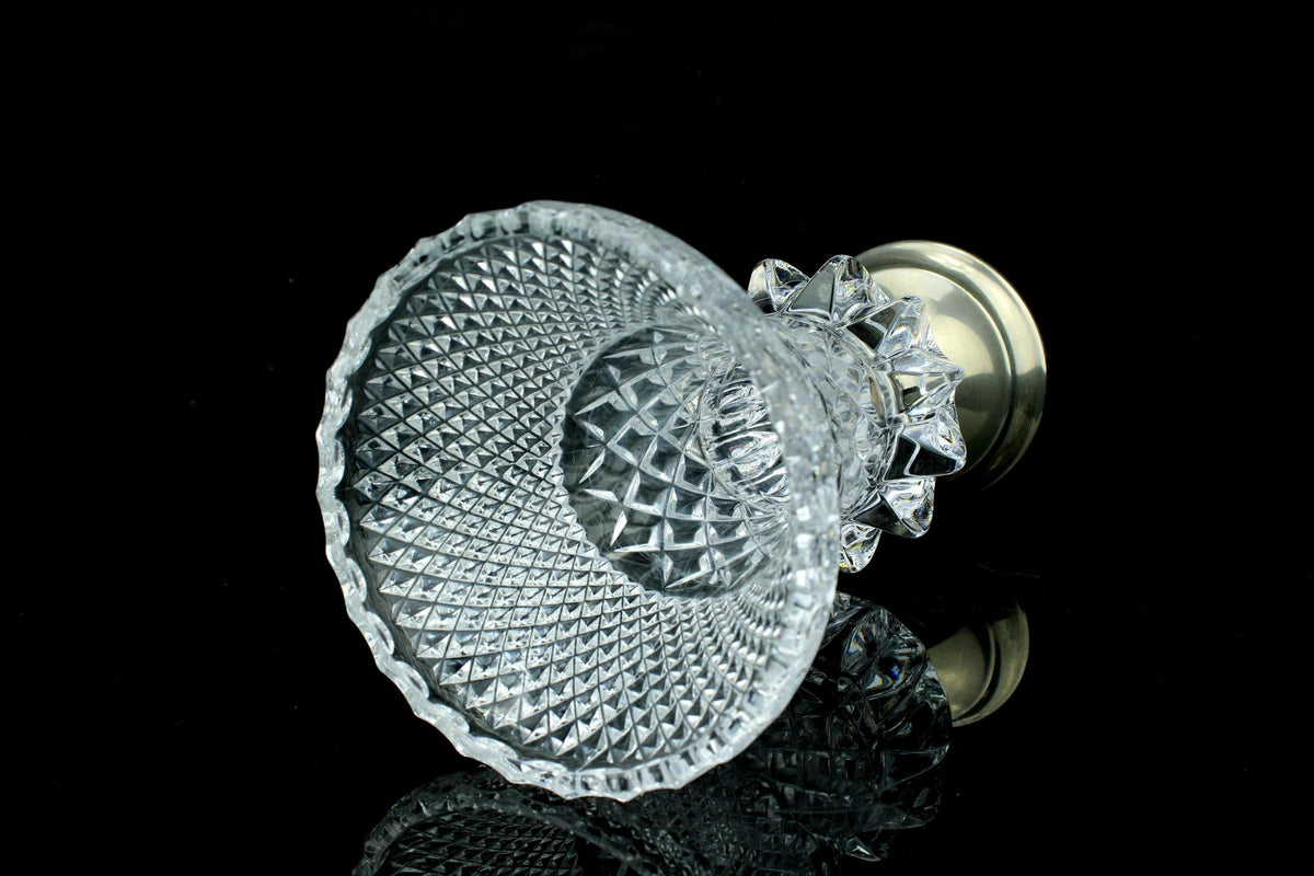 Vintage geschliffene Kristallvase auf versilbertem Fuß - Trophäenform - 20 cm. hoch