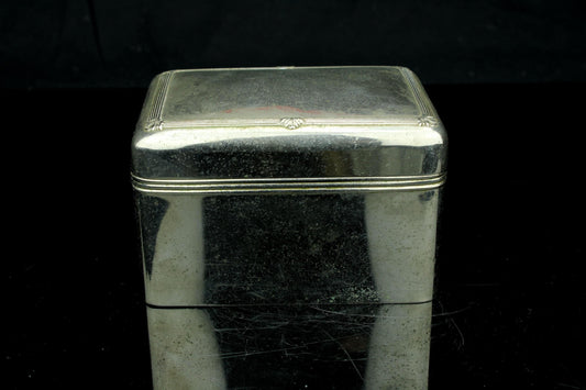Vintage verzilverde theedoos met Scharnierdeksel - WMF -  Württembergische Metallwarenfabrik - sieradendoosje - 11 cm breed