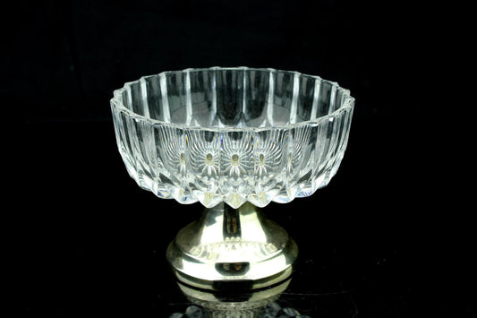 Vintage kristallen coupe op verzilverde voet - geslepen kristal bonbonschaal - sierraadschaal - 11,5 cm. doorsnede