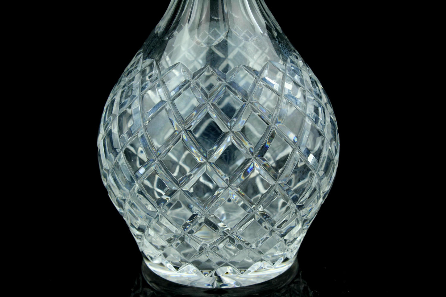 Vintage kristallen karaf met stop - geslepen loodkristal - wijn/whisky/likeurkaraf - 26,5 cm.