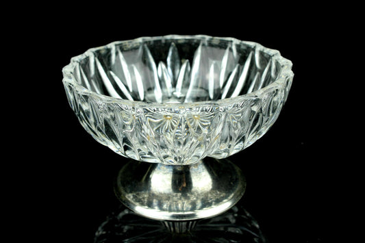Vintage kristallen coupe op verzilverde voet - geslepen kristal bonbonschaaltje met zilveren sokkel - dessert coupe