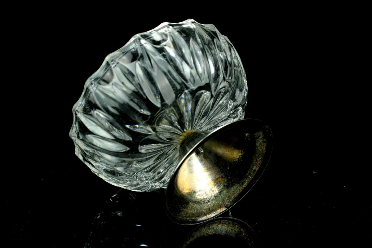 Vintage Kristallcoupe auf versilbertem Fuß - geschliffene Kristallpralinen-Schale mit Silbersockel - Dessertcoupe