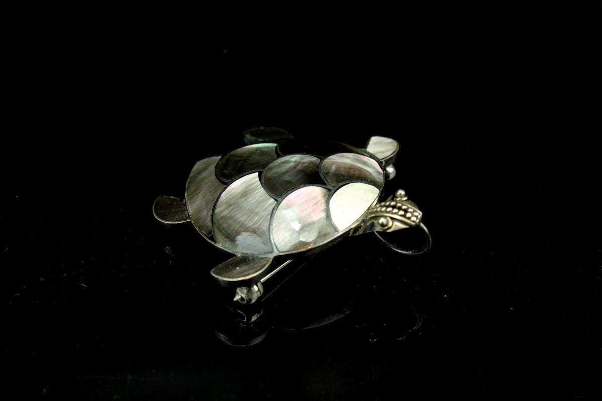 Vintage zilveren 925 schildpad broche - sterling silver broche met parelmoer inleg - 6 gram