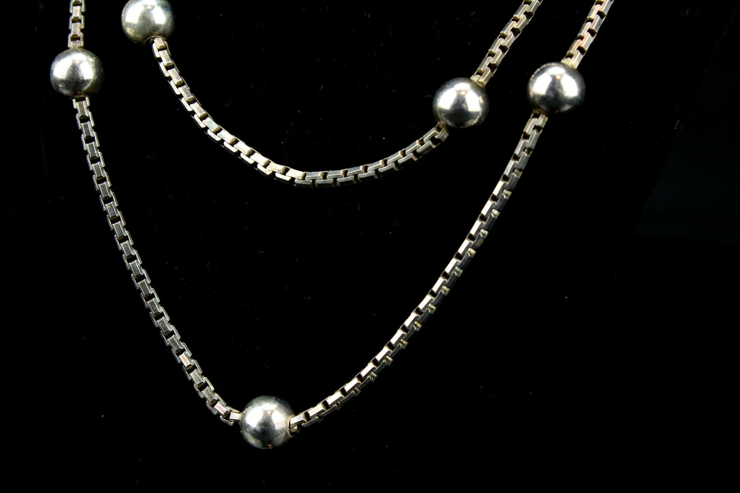 Vintage lange 835er Silberkette mit Silberkugeln – mehrreihig tragbar – 57 g / 89 cm