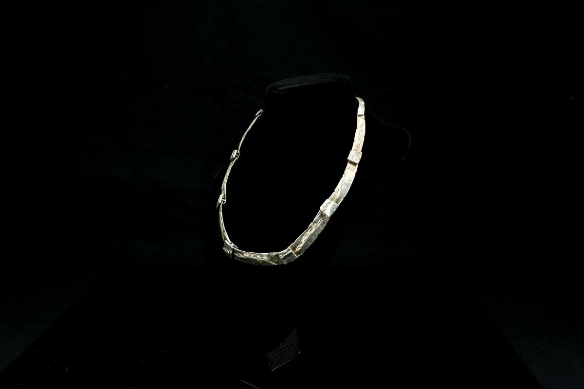 Vintage 925er Silberkette mit gehämmerter Textur – skulpturaler Schmuck – 34 g / 16,5 cm