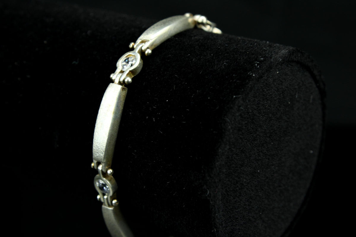Vintage 930er Silberarmband - Sterling Silber Gliederarmband mit Zirkonia - matte Stab-Glieder - 12 gr. / 18,5 cm