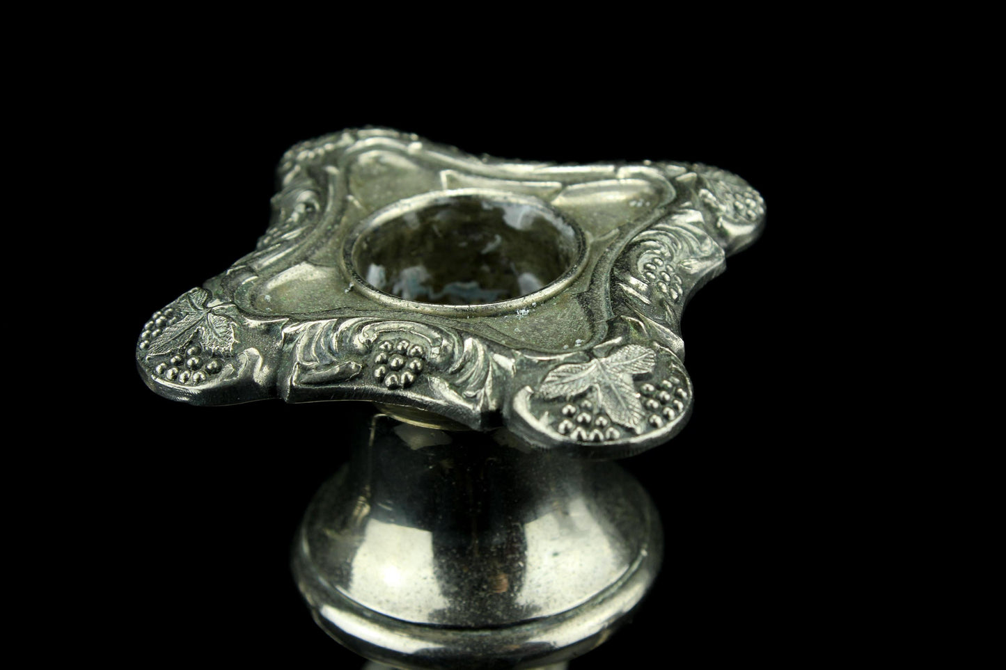 Vintage verzilverd driearmig kandelaar paar - Silver plated made in England - set van 2 - druivenranken - ca. 1900 - Belle Époque - 24,5 cm