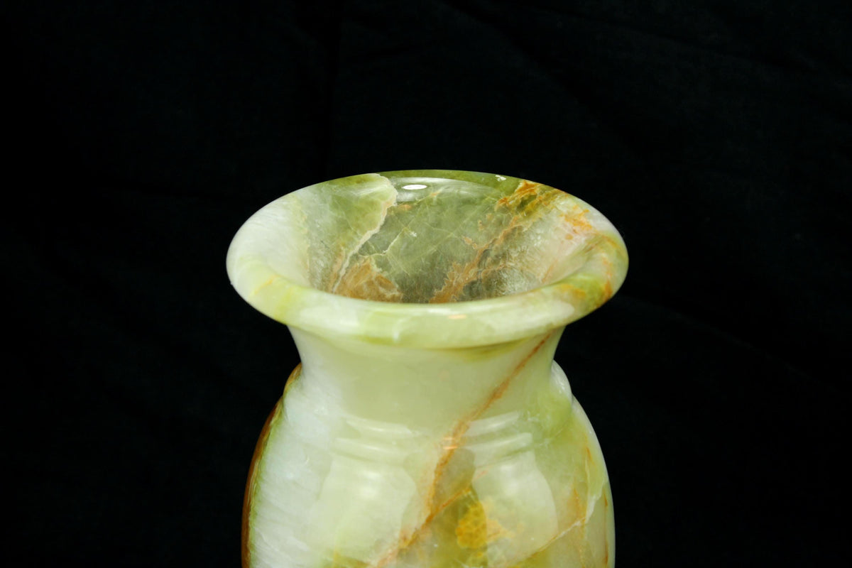 Vintage groene/witte onyx vaas - brede amfora - amber aderwerk  - ca. 1960 - 21 cm Hoog