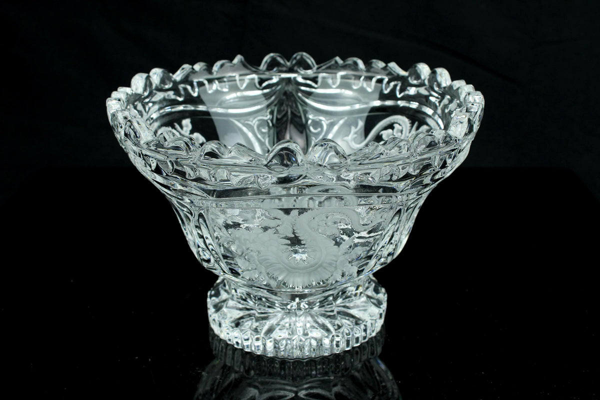 Beiers kristallen schaal met deksel op voet - handgegraveerd - bloemcartouche & fenix - vintage 1950-1970 - 17 cm doorsnede