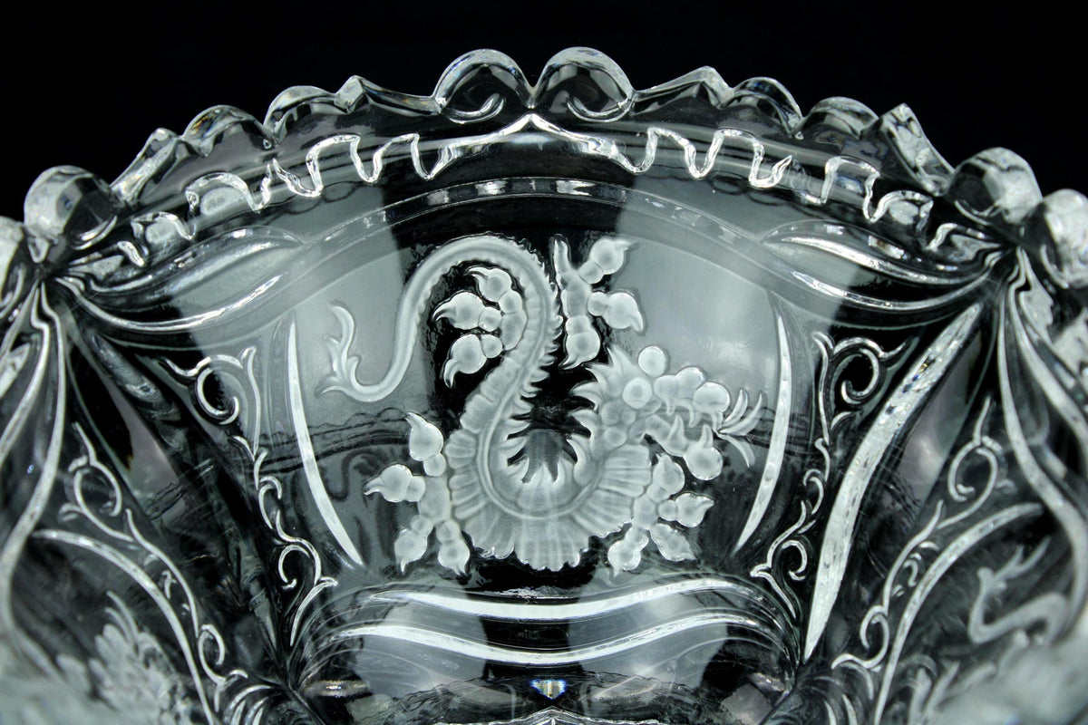 Beiers kristallen schaal met deksel op voet - handgegraveerd - bloemcartouche & fenix - vintage 1950-1970 - 17 cm doorsnede