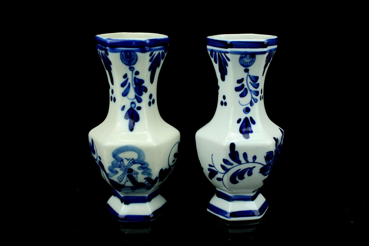 Delfts Blauw stijl paar vaasjes - achthoekig - molen & bloem - handgeschilderd - set van 2 - 17,5 cm