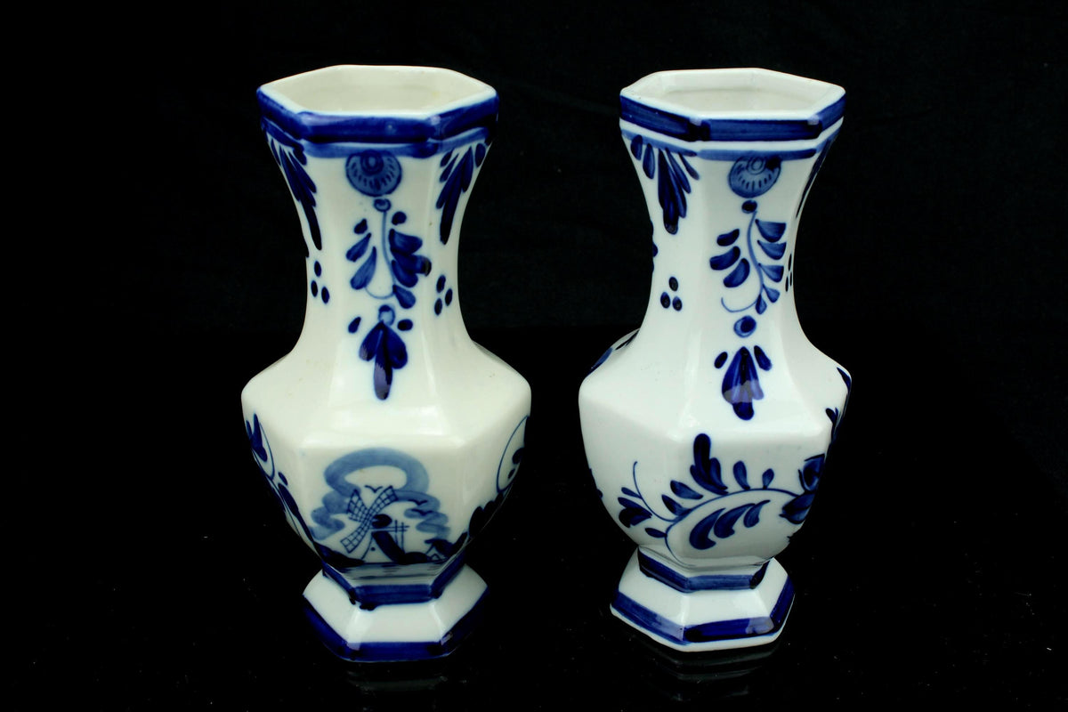 Delfts Blauw stijl paar vaasjes - achthoekig - molen & bloem - handgeschilderd - set van 2 - 17,5 cm