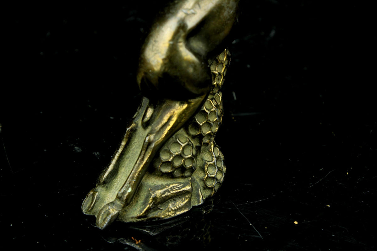 Messing springende antilope/gazellle  art déco  honingraatbasis  dierensculptuur beeldje  11 cm
