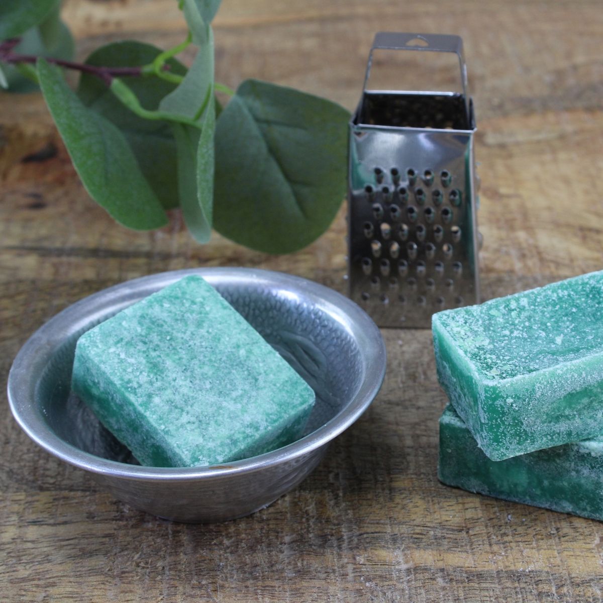 Patchouli geurblokjes / amberblokjes set, handgemaakt Indiaas schaaltje, rasp