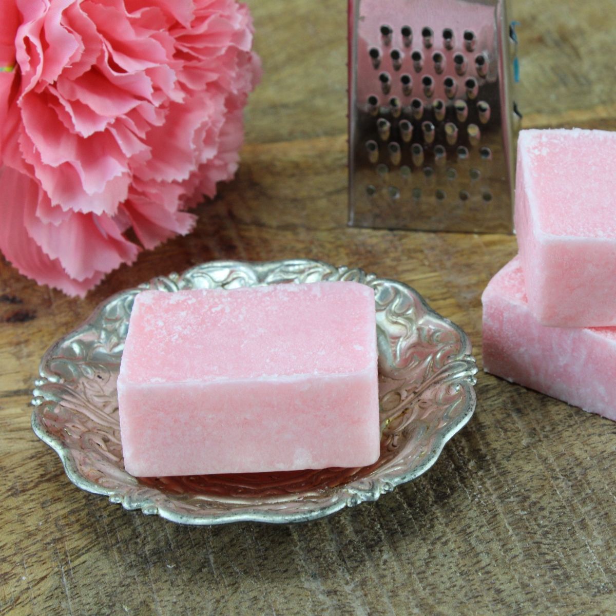 Rose: geurblokjes cadeauset met vintage reliëfschaaltje