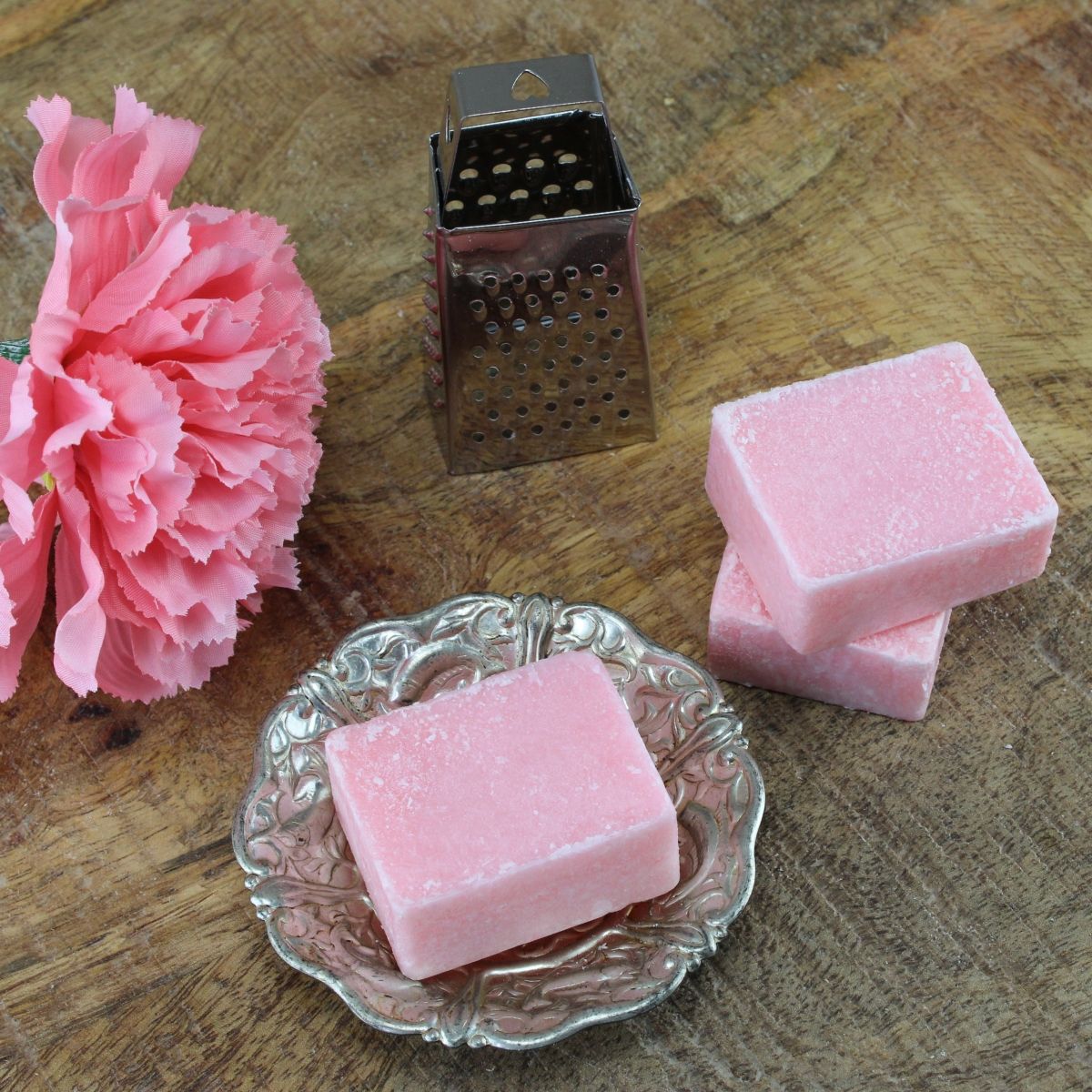 Rose: geurblokjes cadeauset met vintage reliëfschaaltje