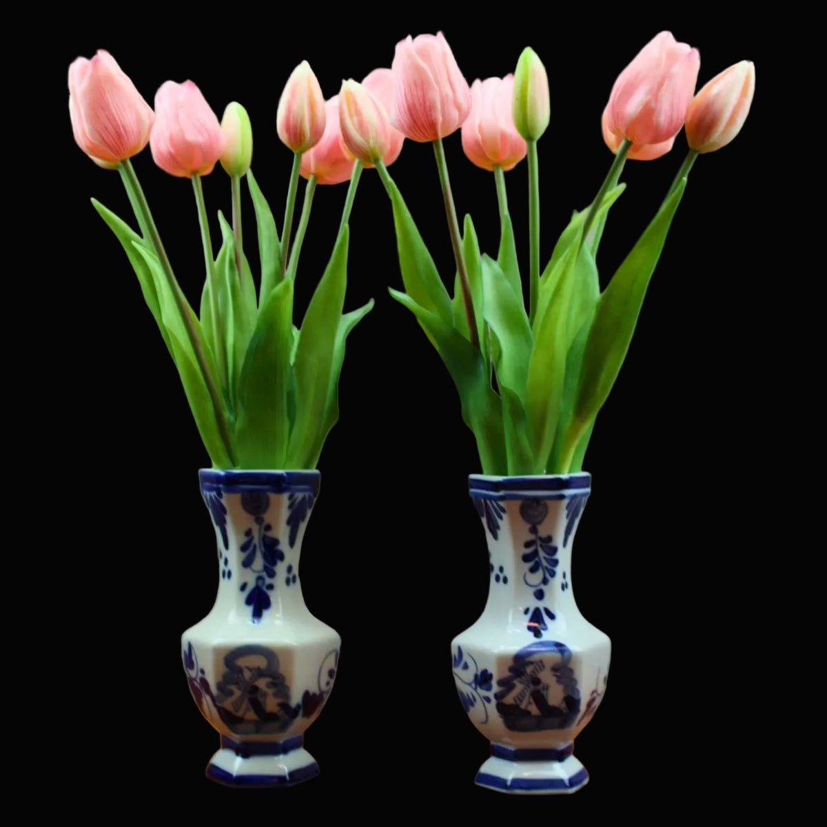 Delfts Blauwe vaasjes met molendecor – set van 2