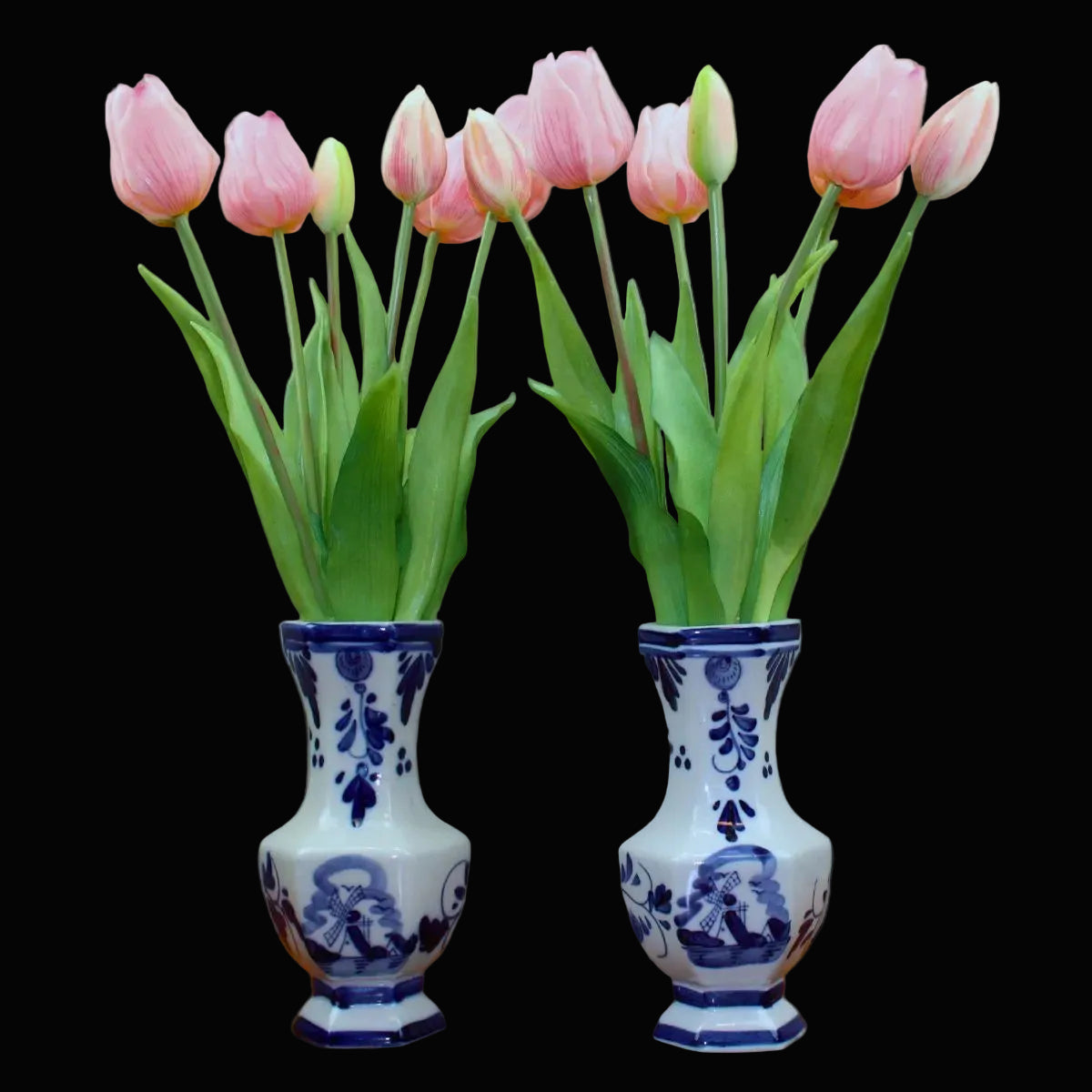Delfts Blauwe vaasjes met molendecor – set van 2