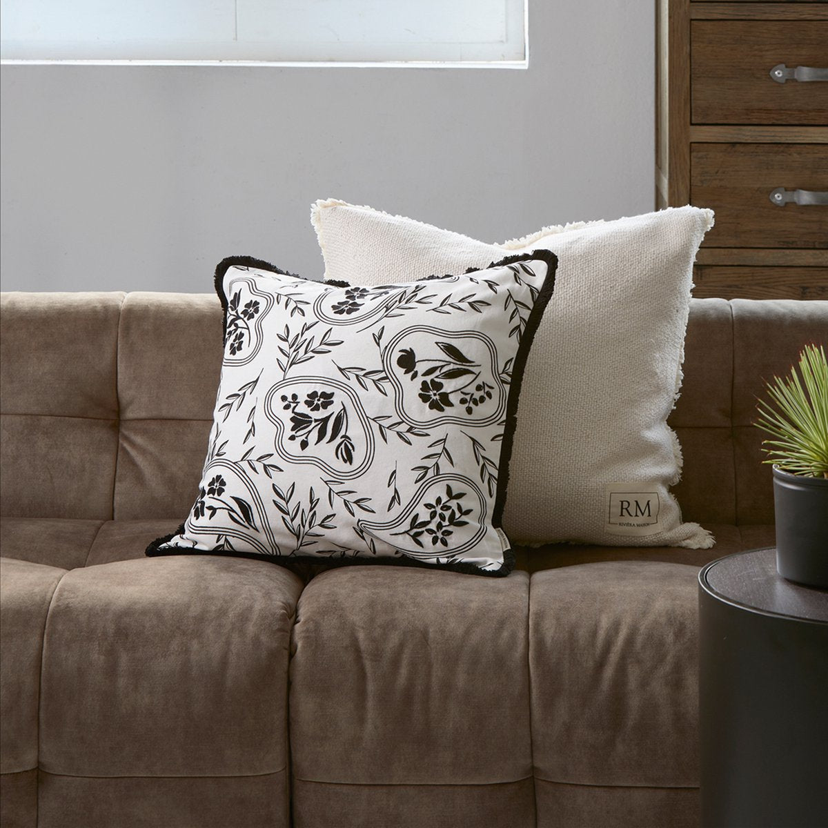 Rivièra Maison Xanadu sierkussenhoes vierkant zwart/wit bloemenprint 50x50 - Polyester