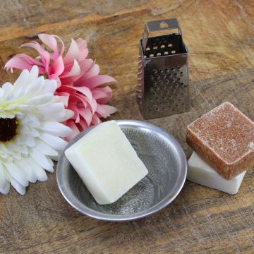 Amber/ Jasmijn geurblokjes / amberblokjes set, handgemaakt Indiaas schaaltje, rasp