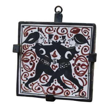 Brindis: handbeschilderde wandtegel uit Manises (Valencia)